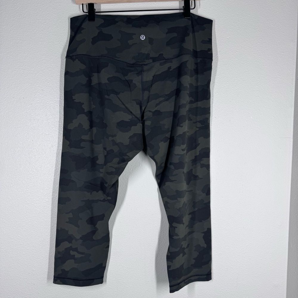 Lululemon Align High-Rise Crop 21" Heritage 365 Camo Dark Olive Multi Women’s 16